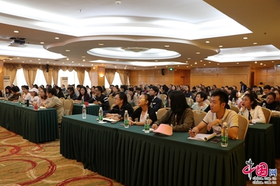 提升專業(yè)素養(yǎng)，展示紅河旅游新風(fēng)貌——紅河州旅游接待業(yè)務(wù)知識(shí)培訓(xùn)班在蒙自開班